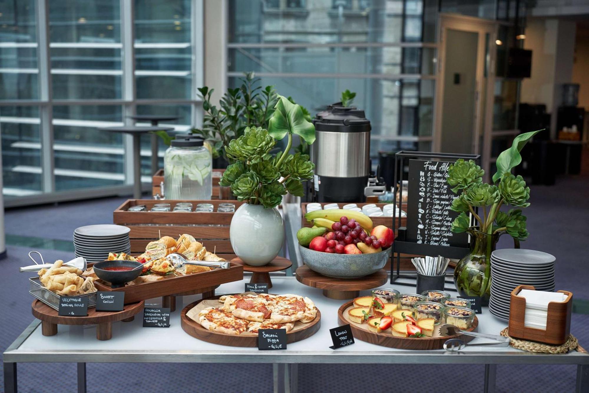 Отель Radisson Blu Latvija Conference & Hotel, 4*