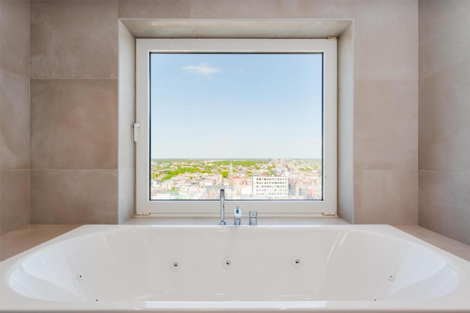 Hotel Radisson Blu Latvija Conference&spa Hotel, 4*