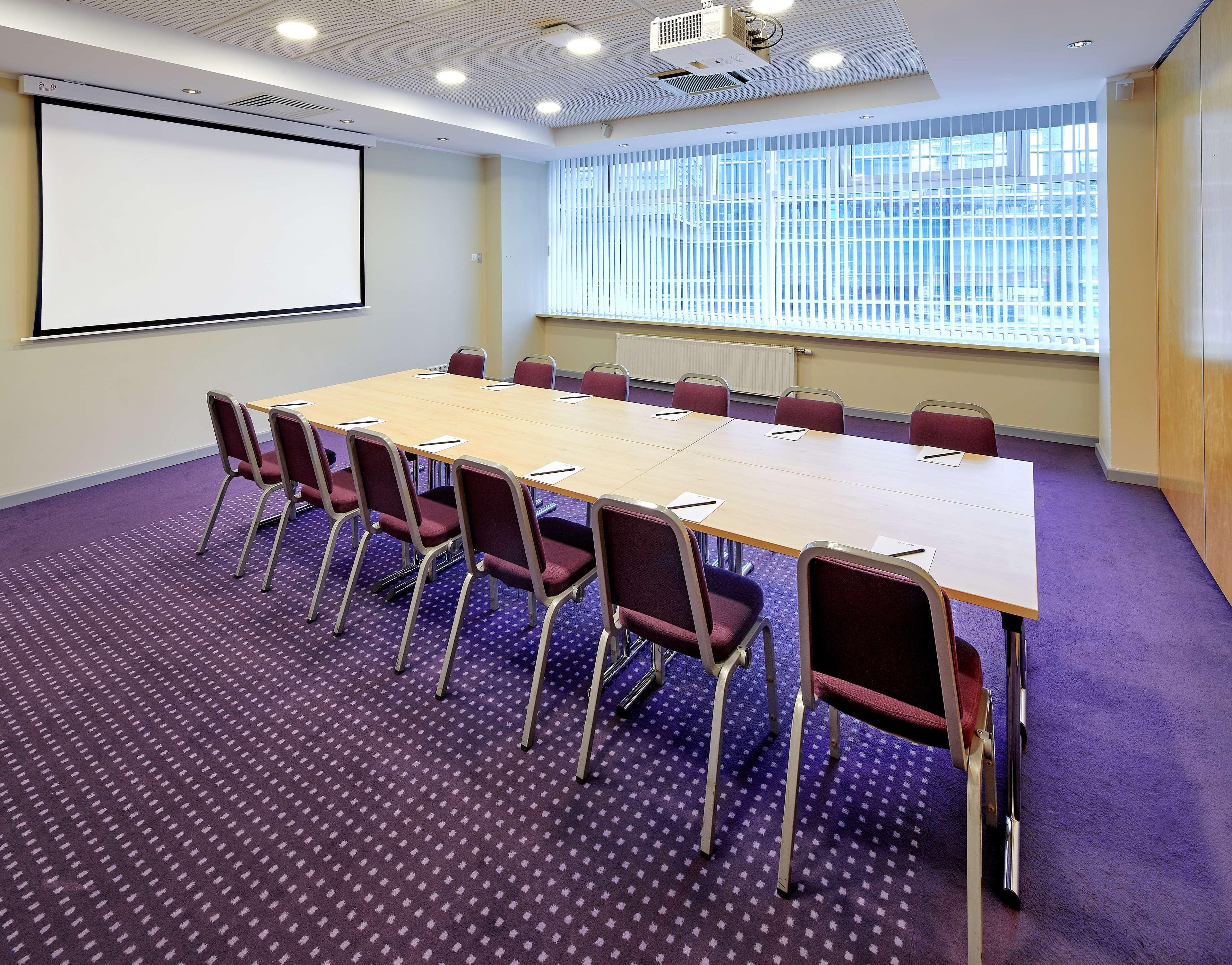 Radisson Blu Latvija Conference & Hotel, Hotelli 4*