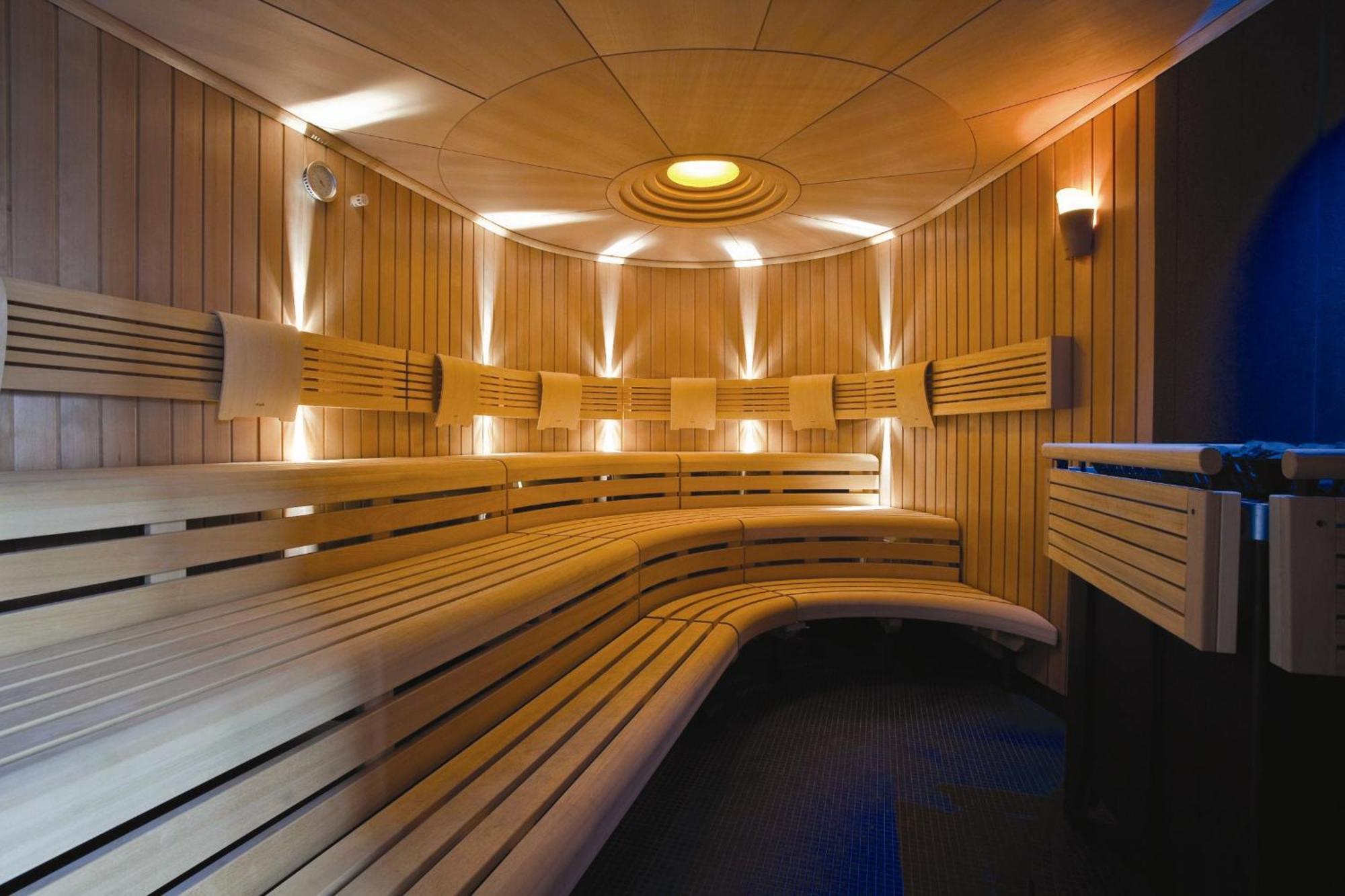 Hotel Radisson Blu Latvija Conference&spa Hotel, 4*